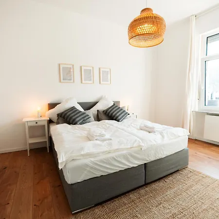 Appartement 3 Nahe Hbf Fuer Bis Zu 11 Gaeste Coblence