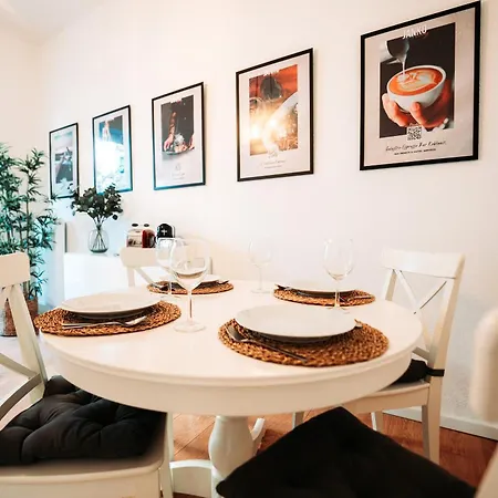 3 Nahe Hbf Fuer Bis Zu 11 Gaeste Apartamento *