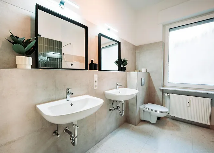 3 Nahe Hbf Fuer Bis Zu 11 Gaeste Apartamento *