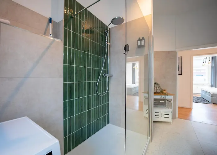 3 Nahe Hbf Fuer Bis Zu 11 Gaeste Apartamento