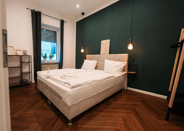 Apartamento 3 Nahe Hbf Fuer Bis Zu 11 Gaeste *